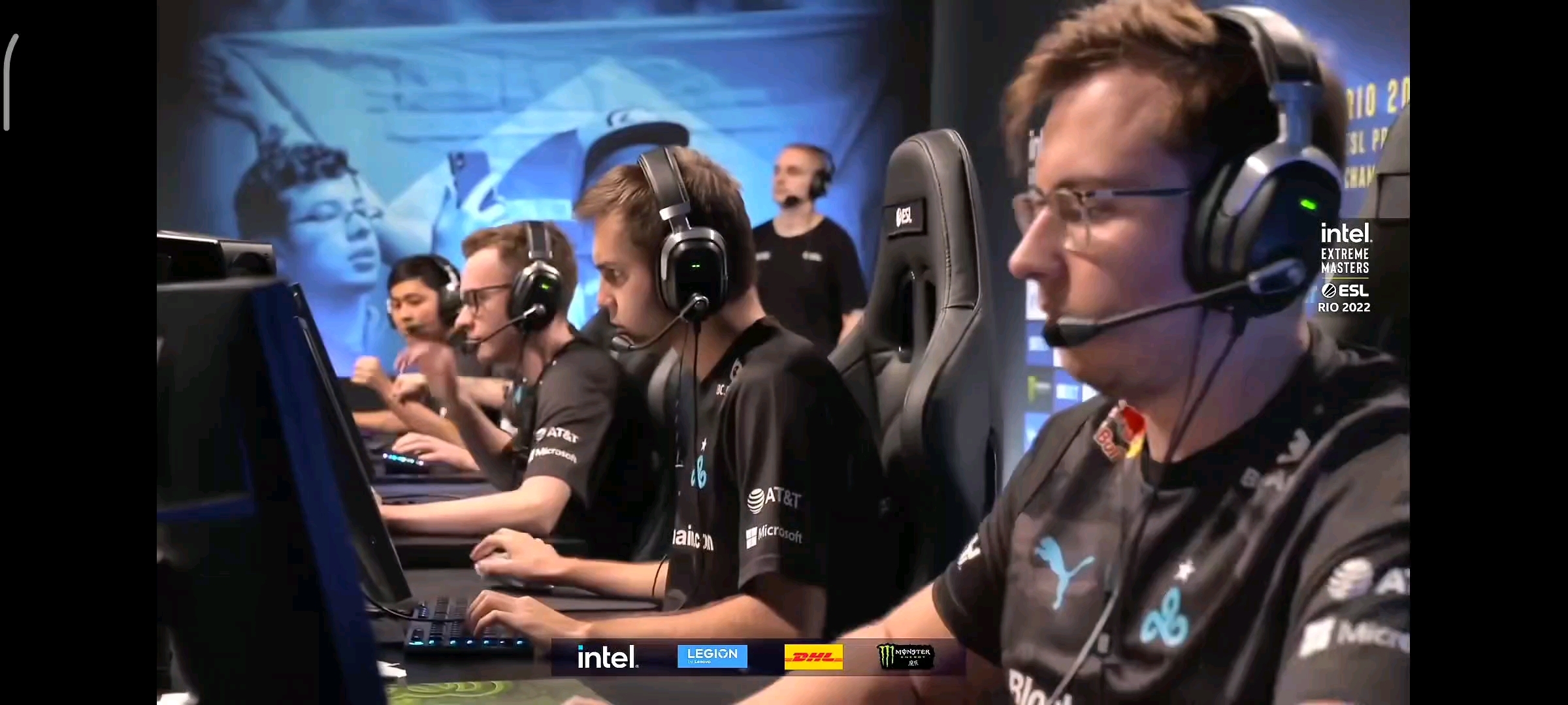 电竞对决：TYL逆风翻盘胜AG，TE惜败NOVA，战术与团队协作的较量